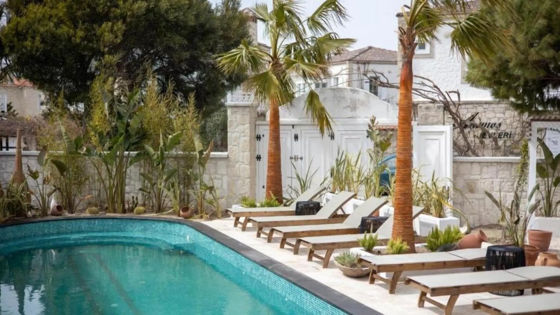 Artotel Alacati Hotel